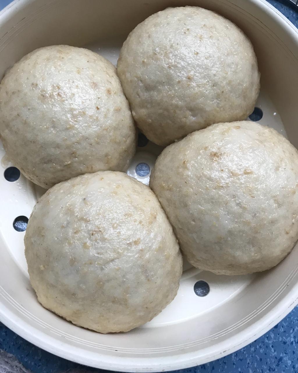 全麦馒头