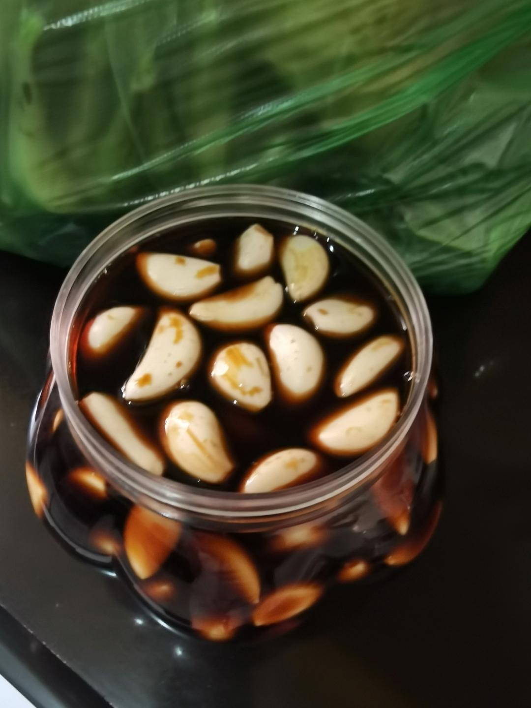 酱油泡蒜/酱油腌蒜