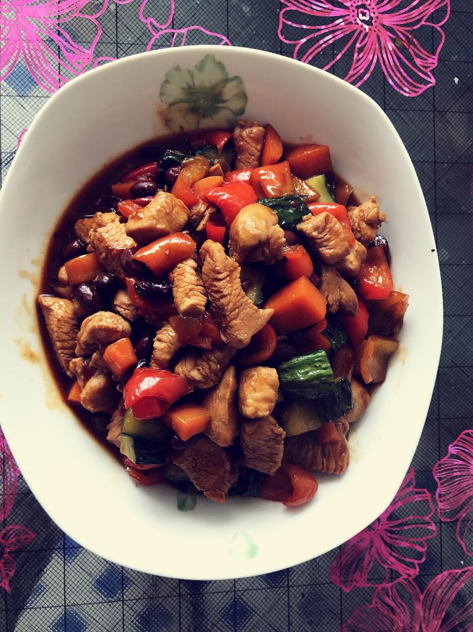 宫爆鸡丁