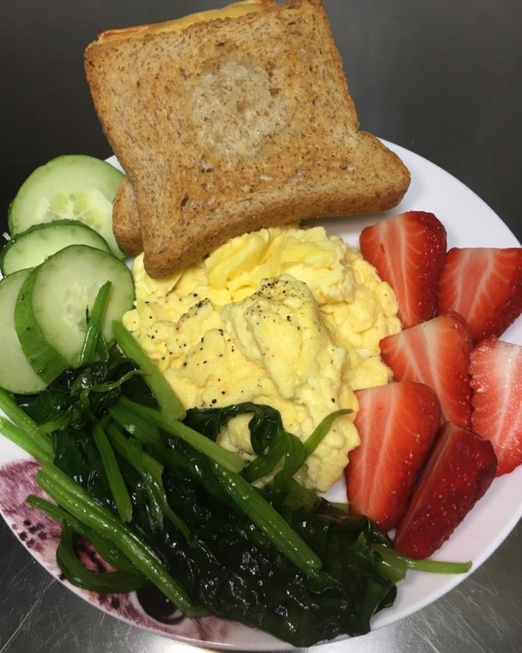 美式炒蛋 scrambled eggs