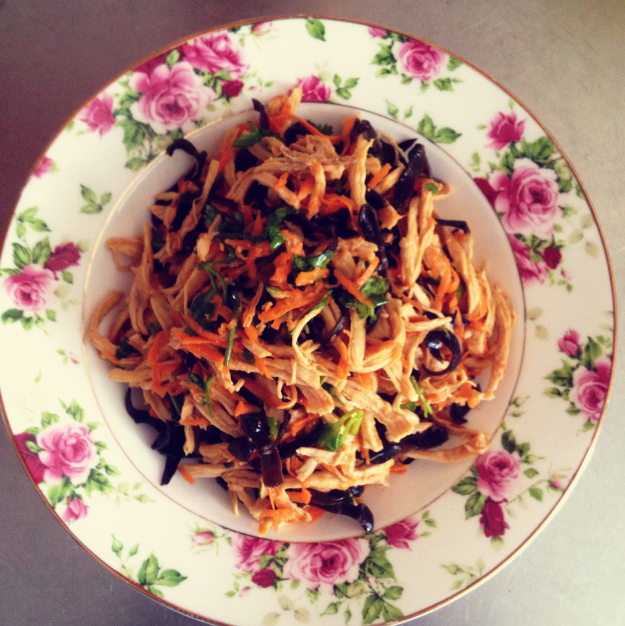 减脂健身｜凉拌手撕鸡丝（香辣&麻油版）