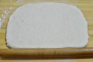 蒜香咸面包的做法 步骤5