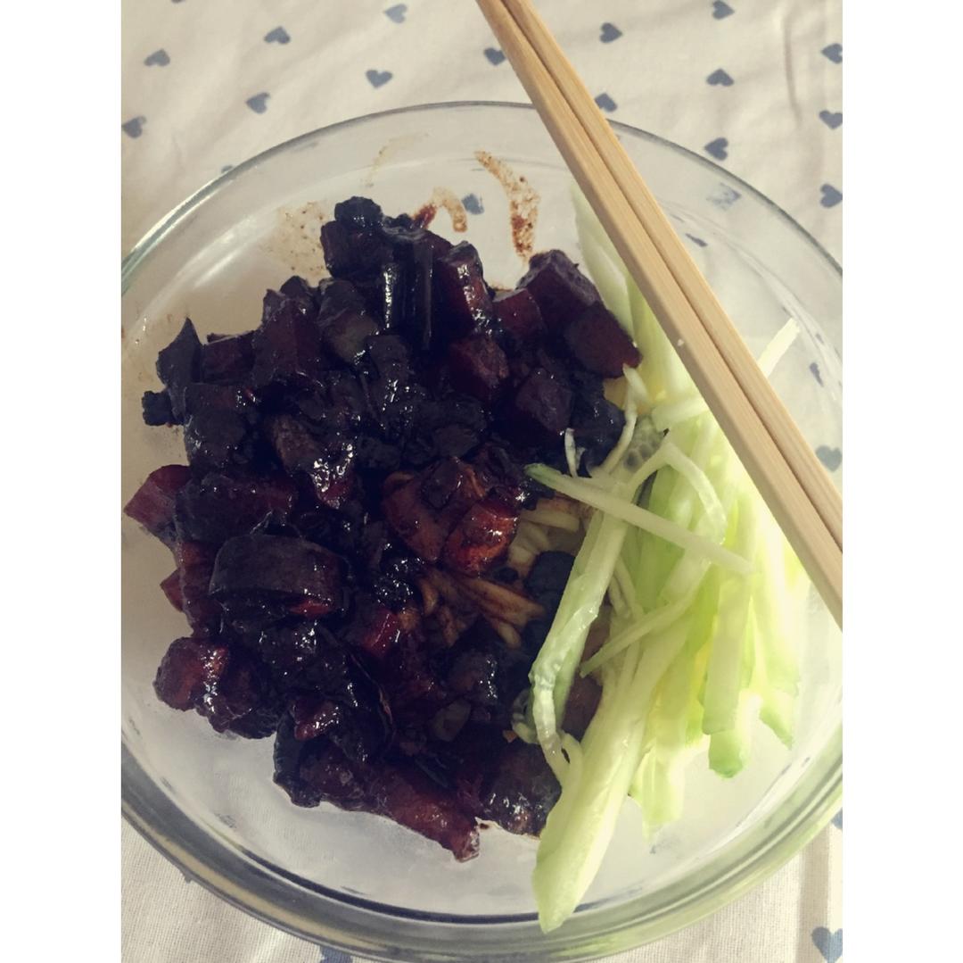 韩式炸酱面