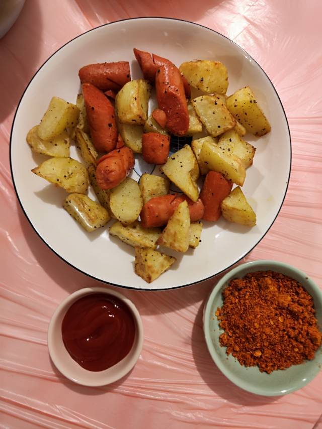 空气炸锅版烤薯角（烤土豆）