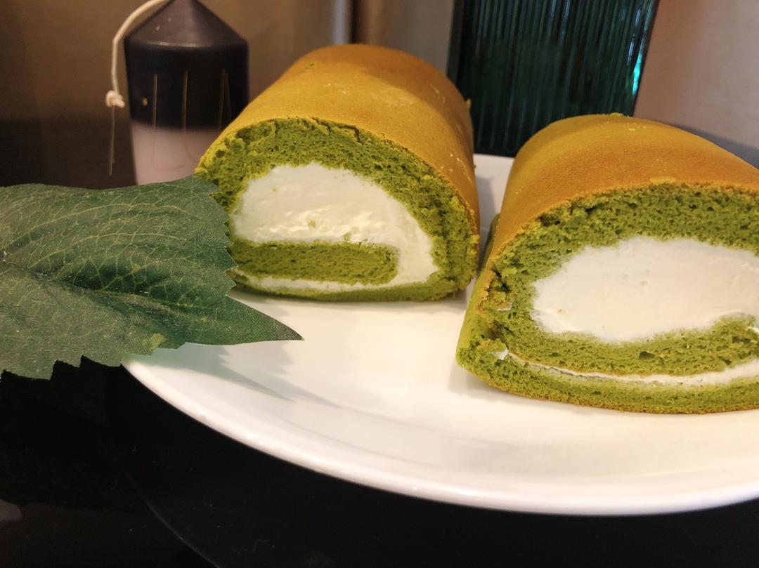 旗宝mama做的抹茶戚风蛋糕卷