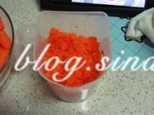 胡萝卜核桃蛋糕的做法 步骤1