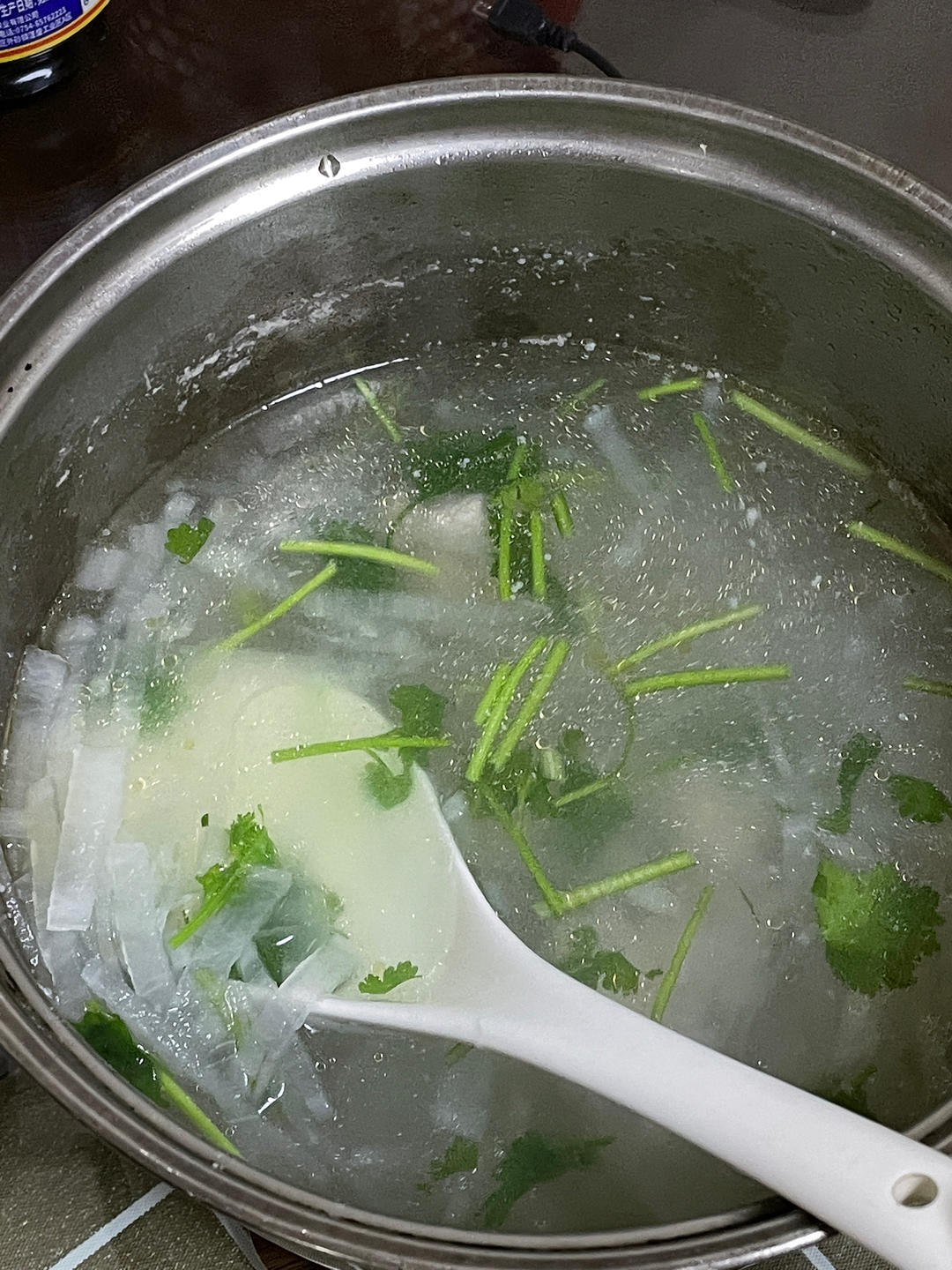 白萝卜汤