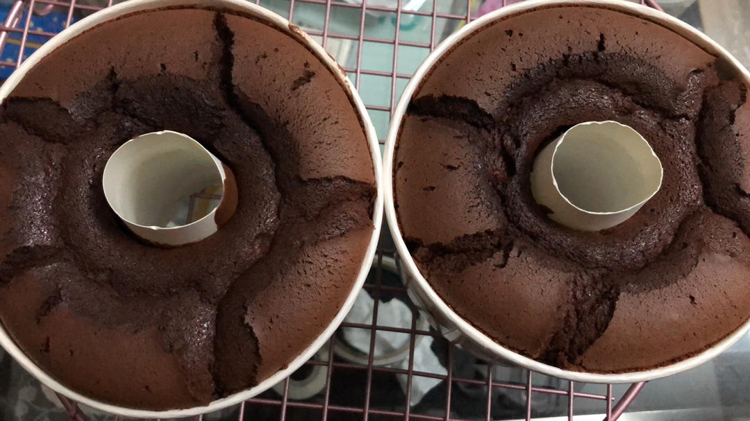 不消泡的巧克力戚风胚/「戚风及其衍生」烘焙视频蛋糕篇2