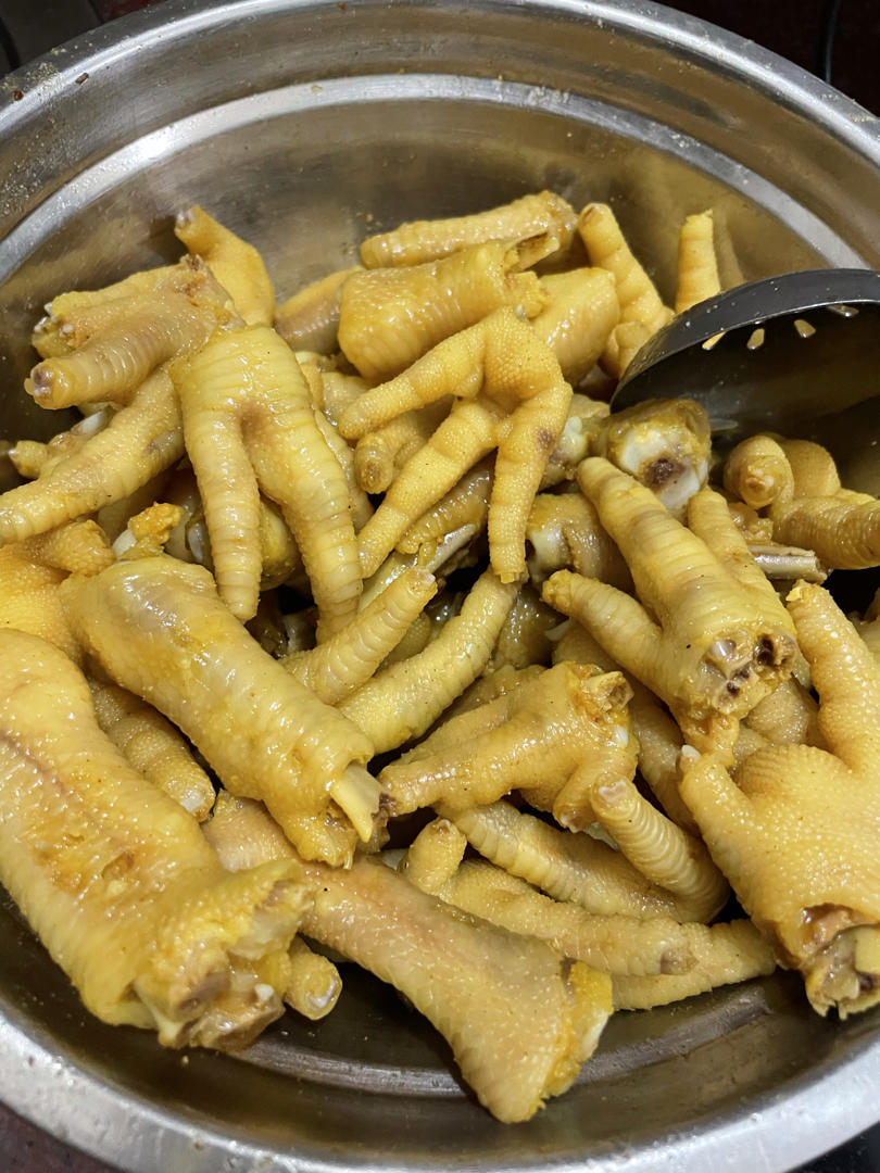 盐焗鸡爪(比外面卖的还好吃)