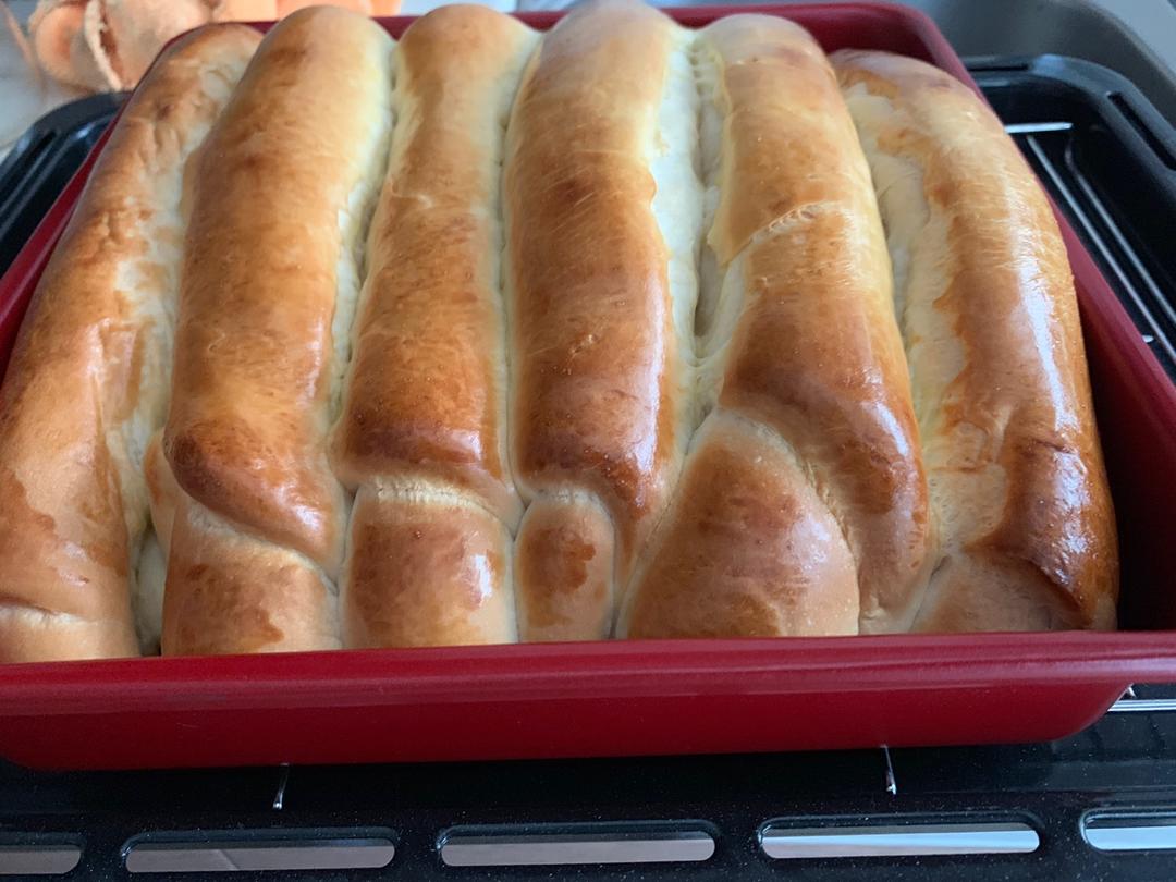 【视频食谱】超级柔软的鲜奶排包