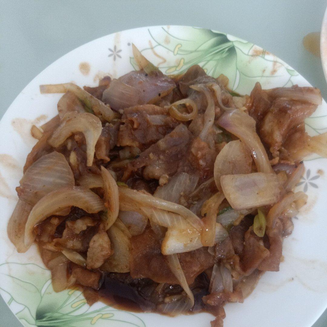 家常洋葱炒牛肉片