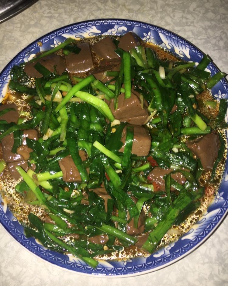 韭菜炒猪血