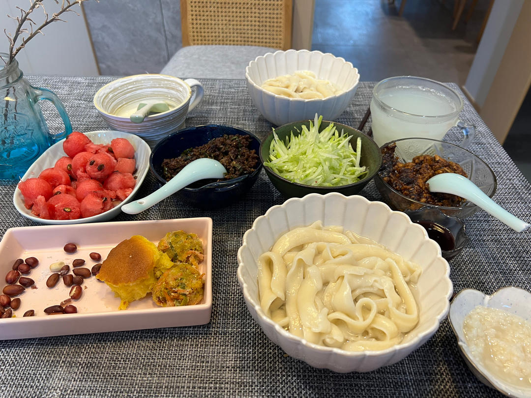刀削面的面制作