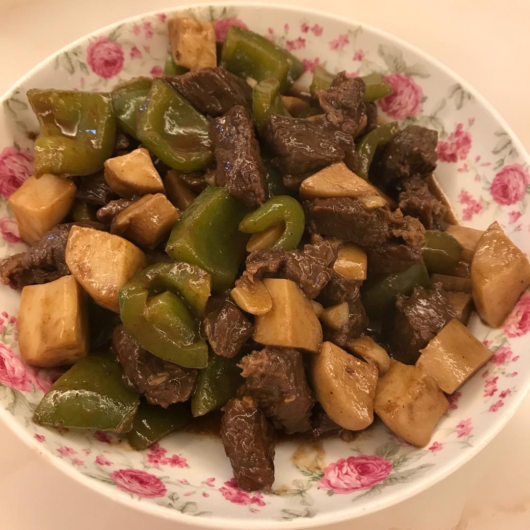 黑椒杏鲍菇牛肉粒