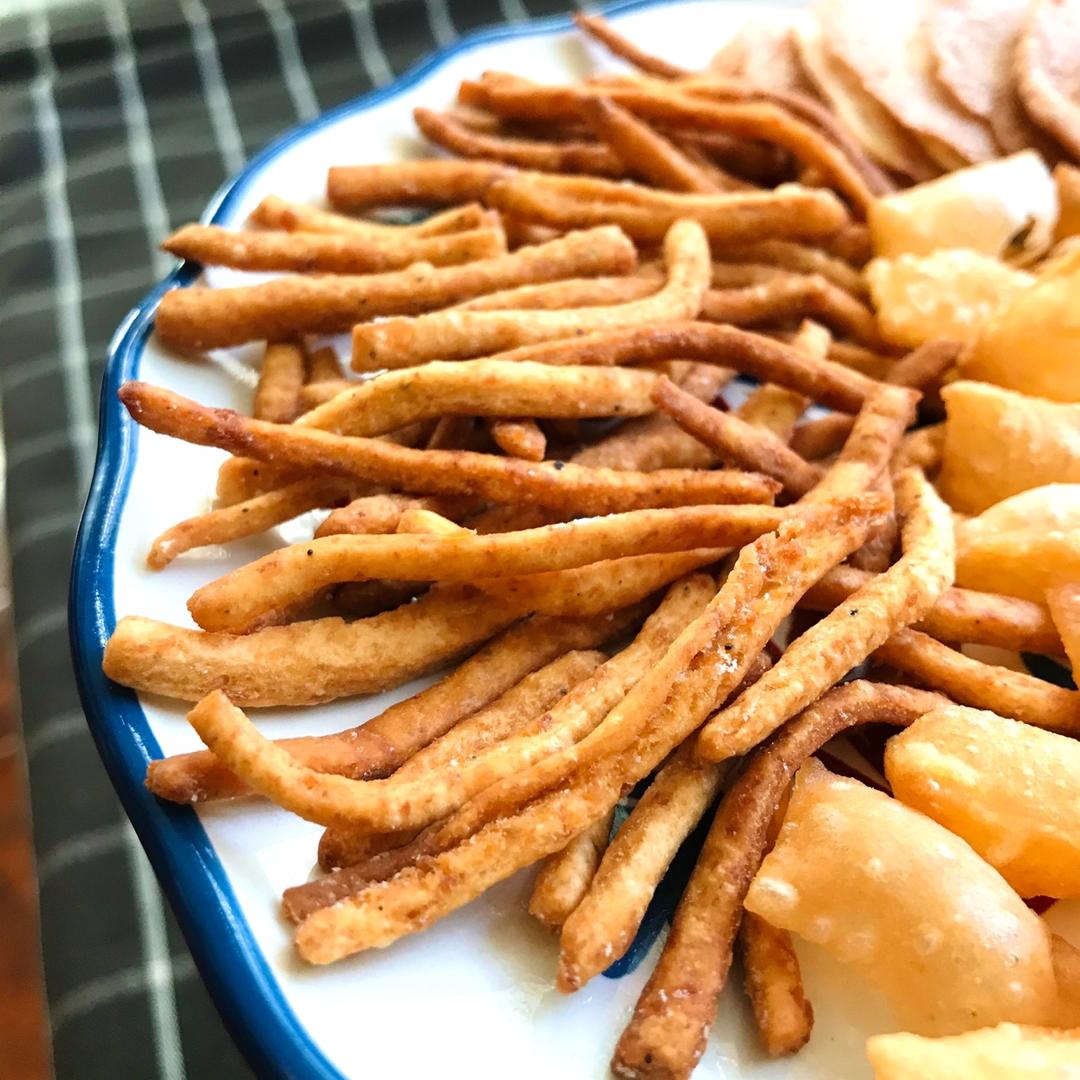 真的太简单了！零添加剂自制咪咪虾条！@坏露露的露台食光