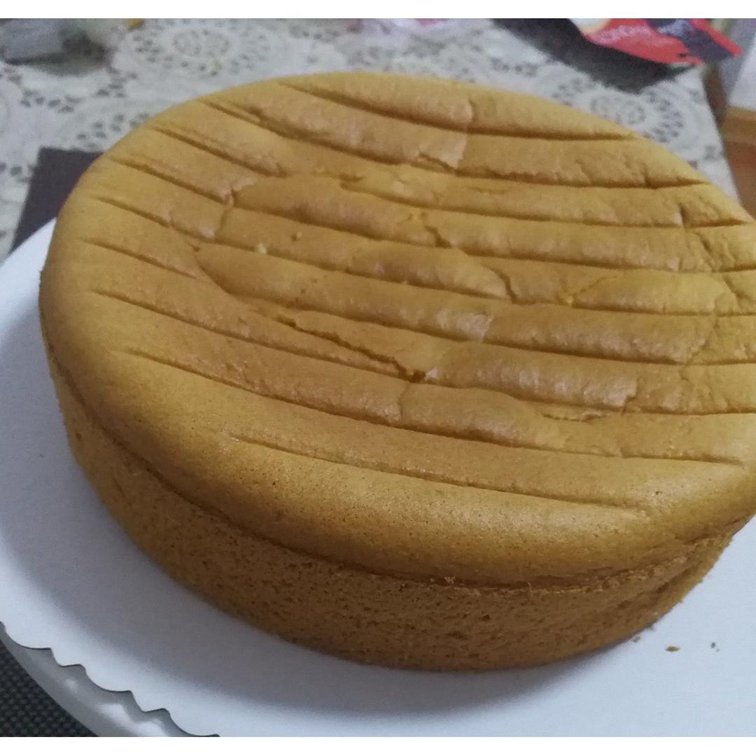 烤箱做蛋糕（戚风蛋糕的做法）