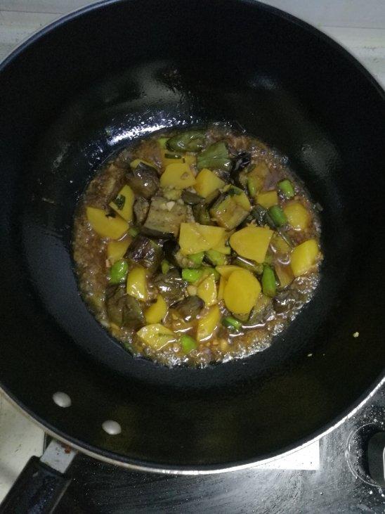 土豆烧茄子