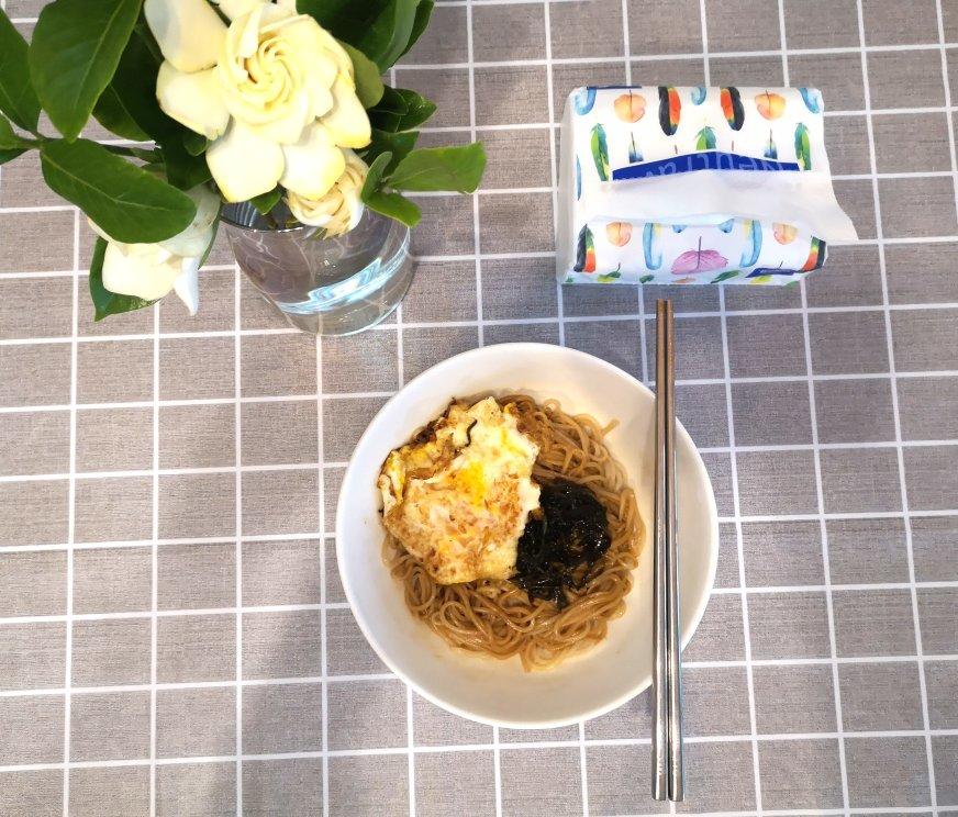 葱油拌面Spring Onion Noodles