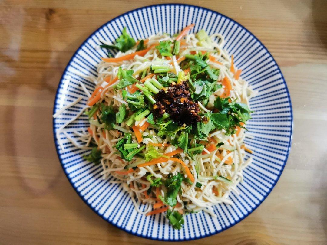 凉拌干丝——让干丝柔软的窍门