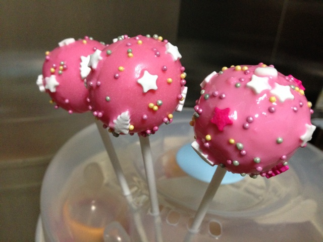 棒棒糖蛋糕 cake pops 做法