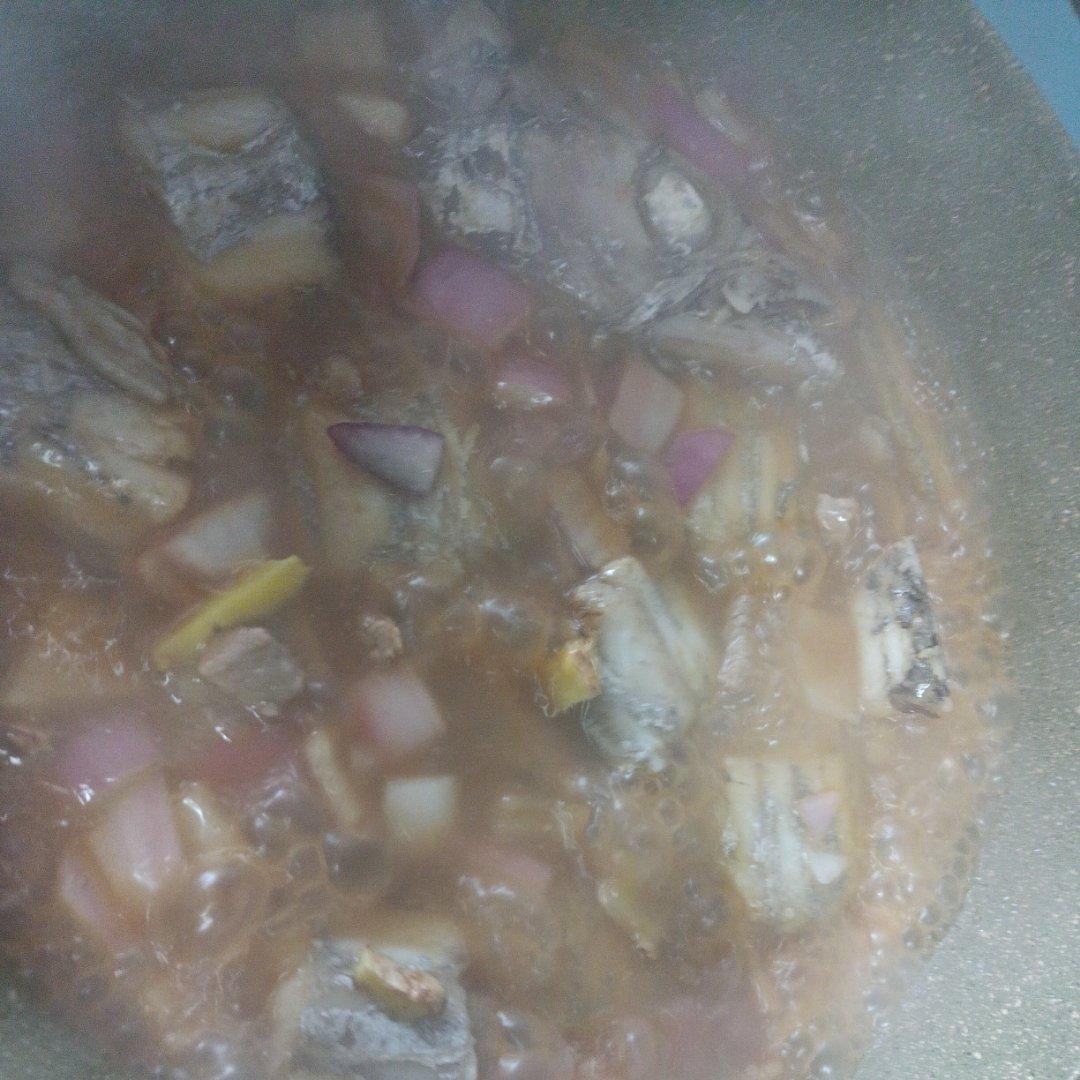 零失误的红烧带鱼，经典家常菜，吃了就忘不掉的味道