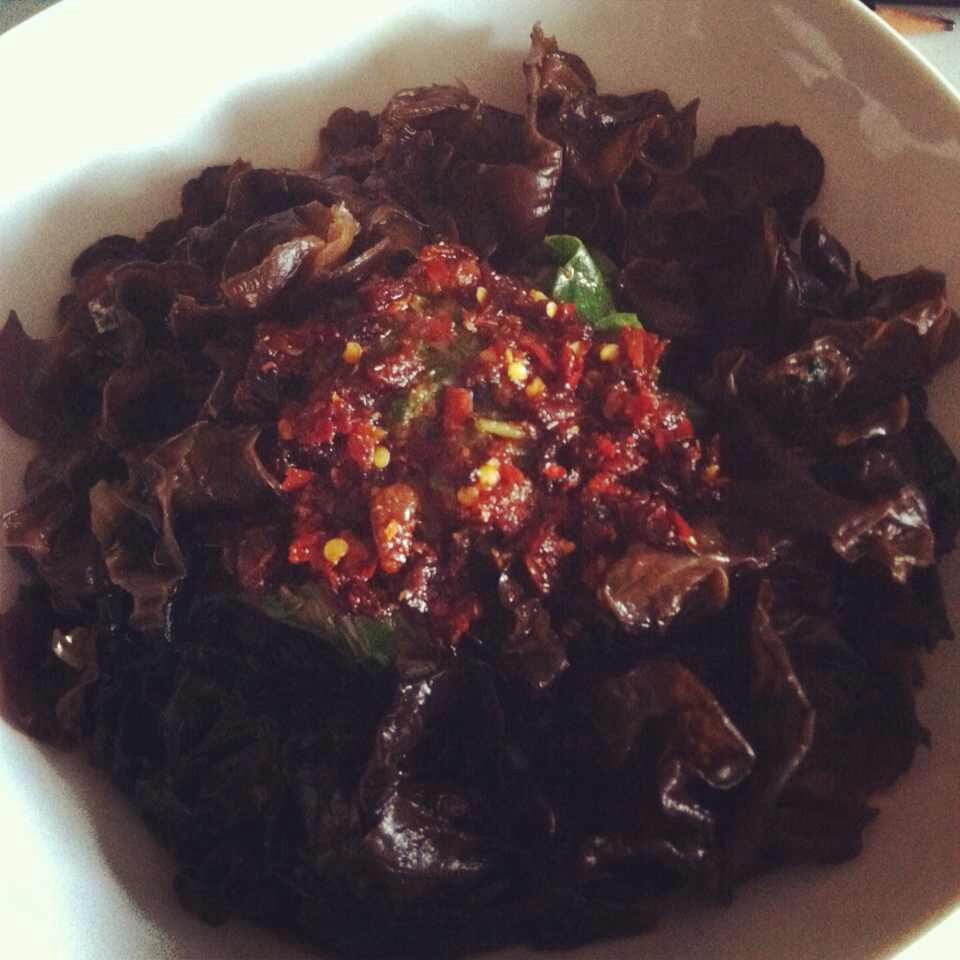 凉拌黑木耳