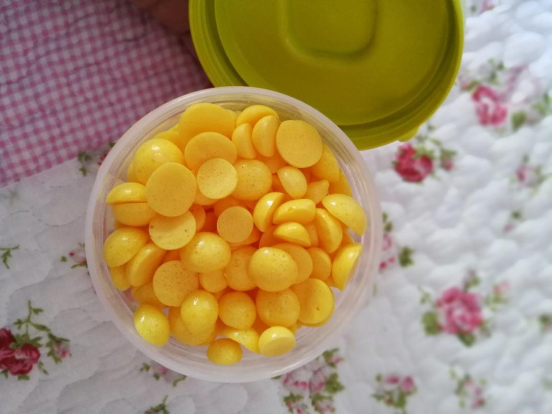 入口即化的无添加蛋黄溶豆