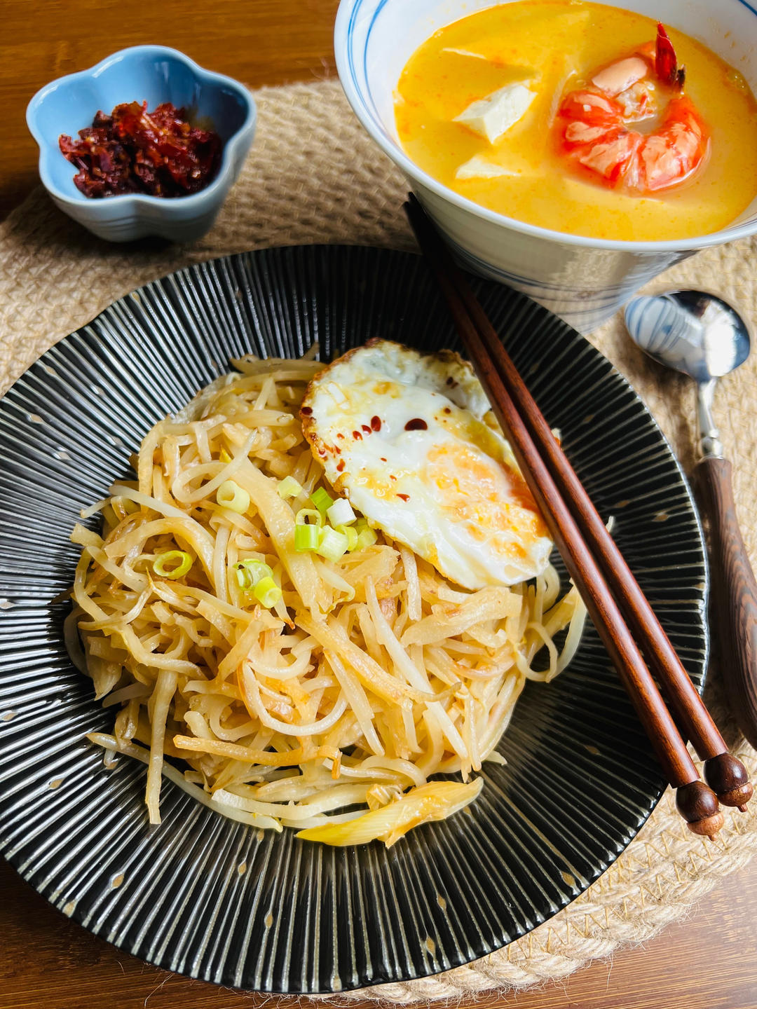 炒饼#豆芽鸡蛋