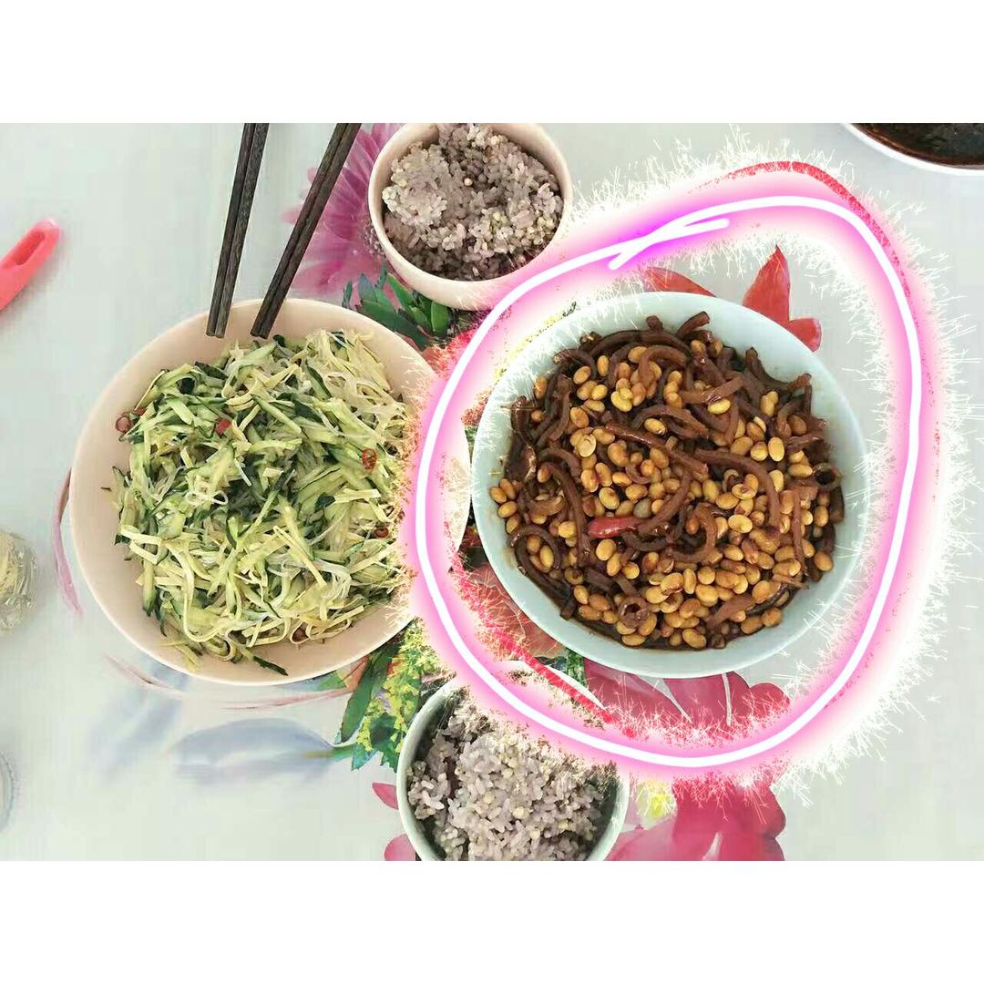 酱肉皮炒黄豆