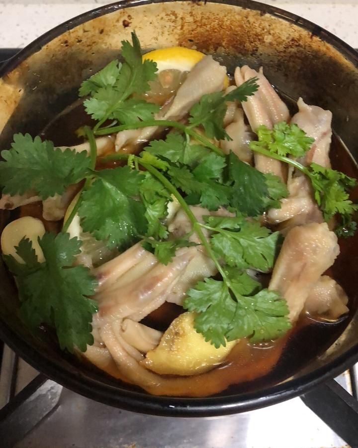 糟卤鸭掌鸡翅