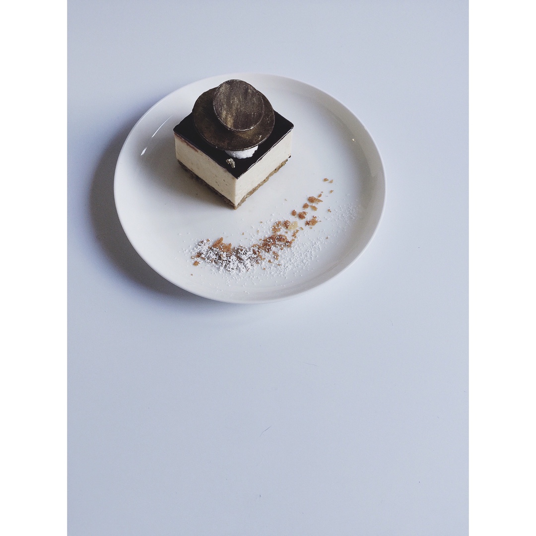 Residence所居 咖啡坚果夹层蛋糕