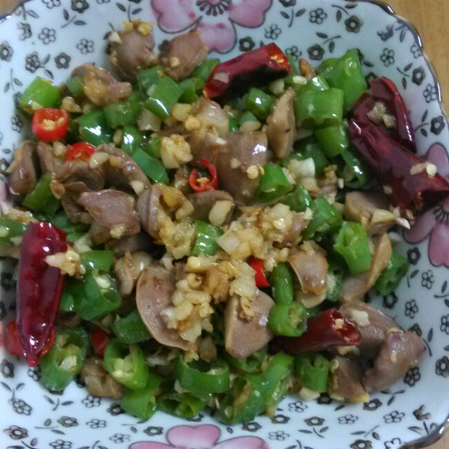 小米椒爆鸡胗