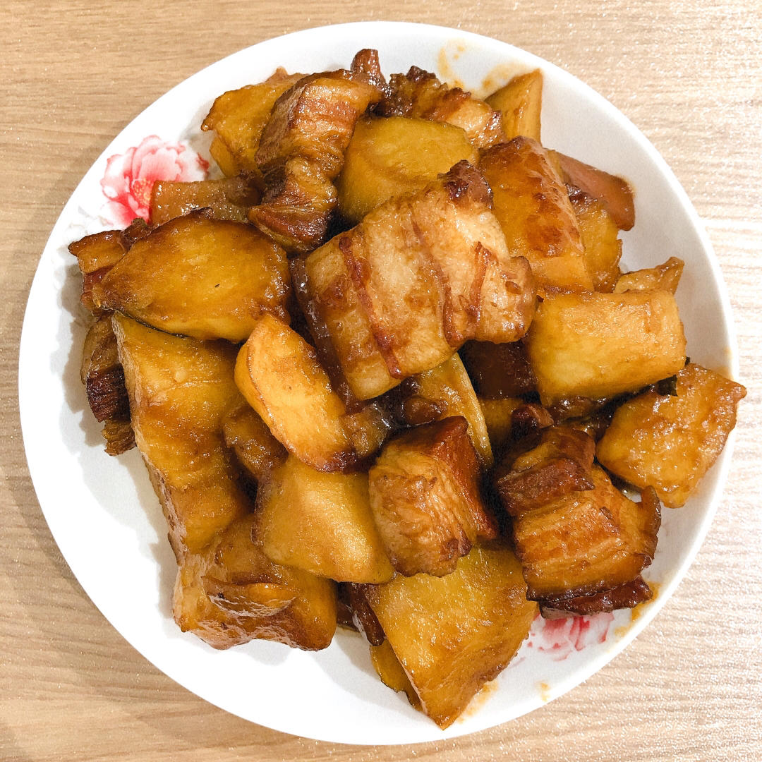 堂妈小厨——小土豆红烧肉