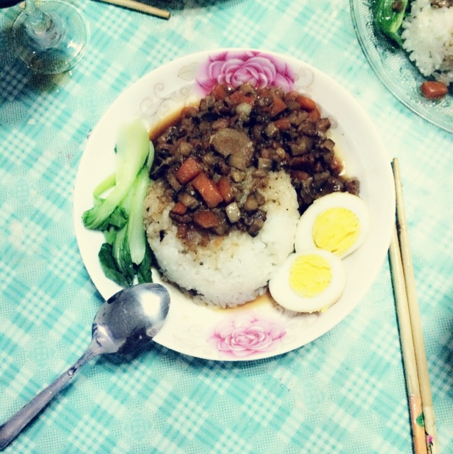 台式卤肉饭