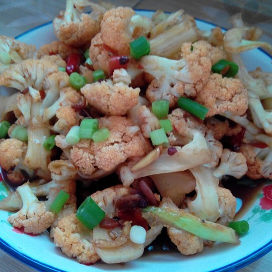 很“浪费”米饭的家常菜之一-------干锅菜花