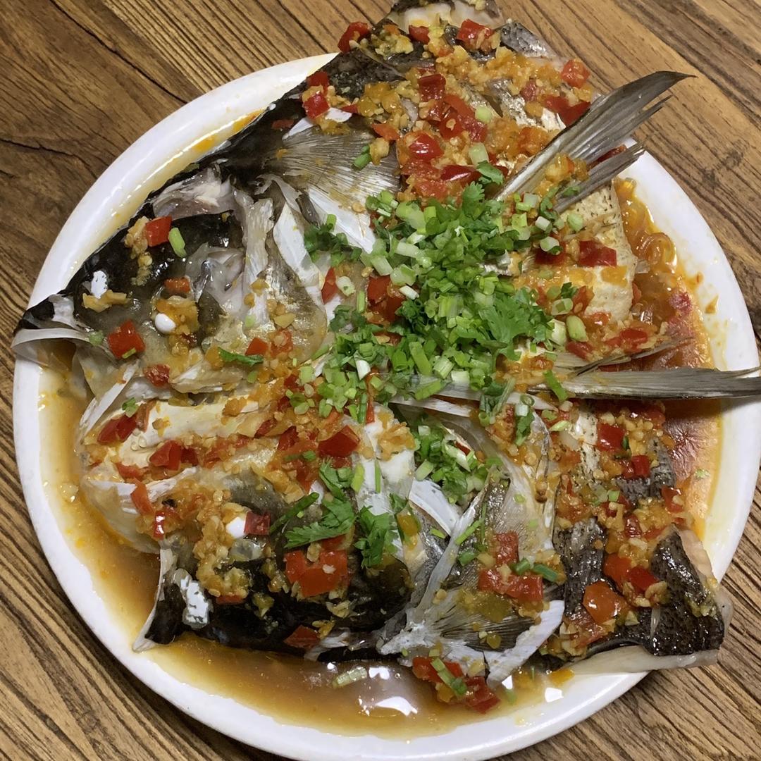 剁椒鱼头