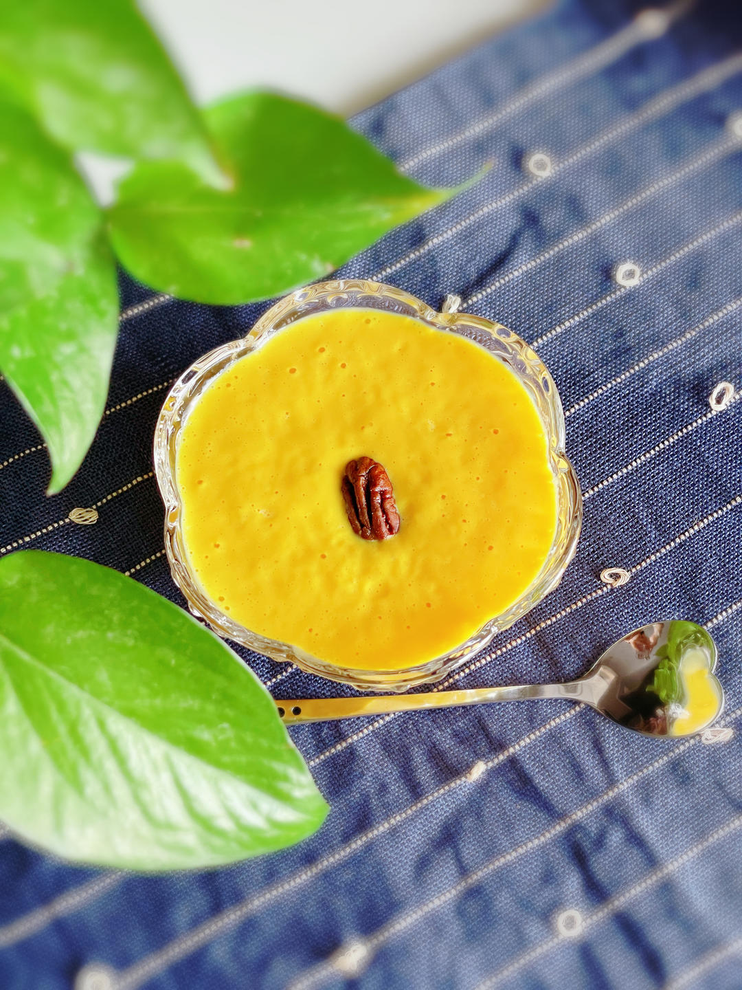 欣欣妈做的碧根果南瓜椰浆