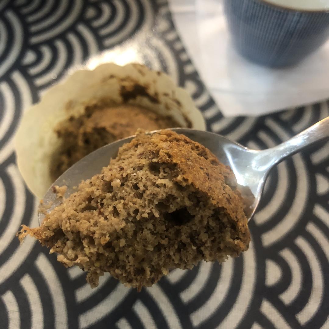 生酮 椰浆红茶比滋可巧蛋糕