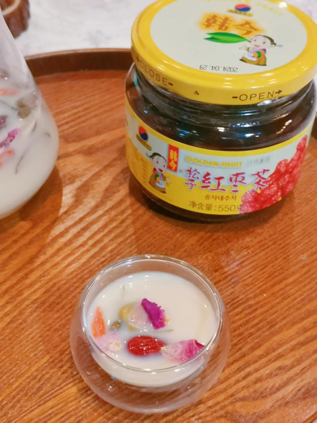 养颜暖胃 I 玫瑰红枣奶茶