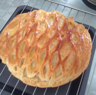 网纹果酱夹心面包