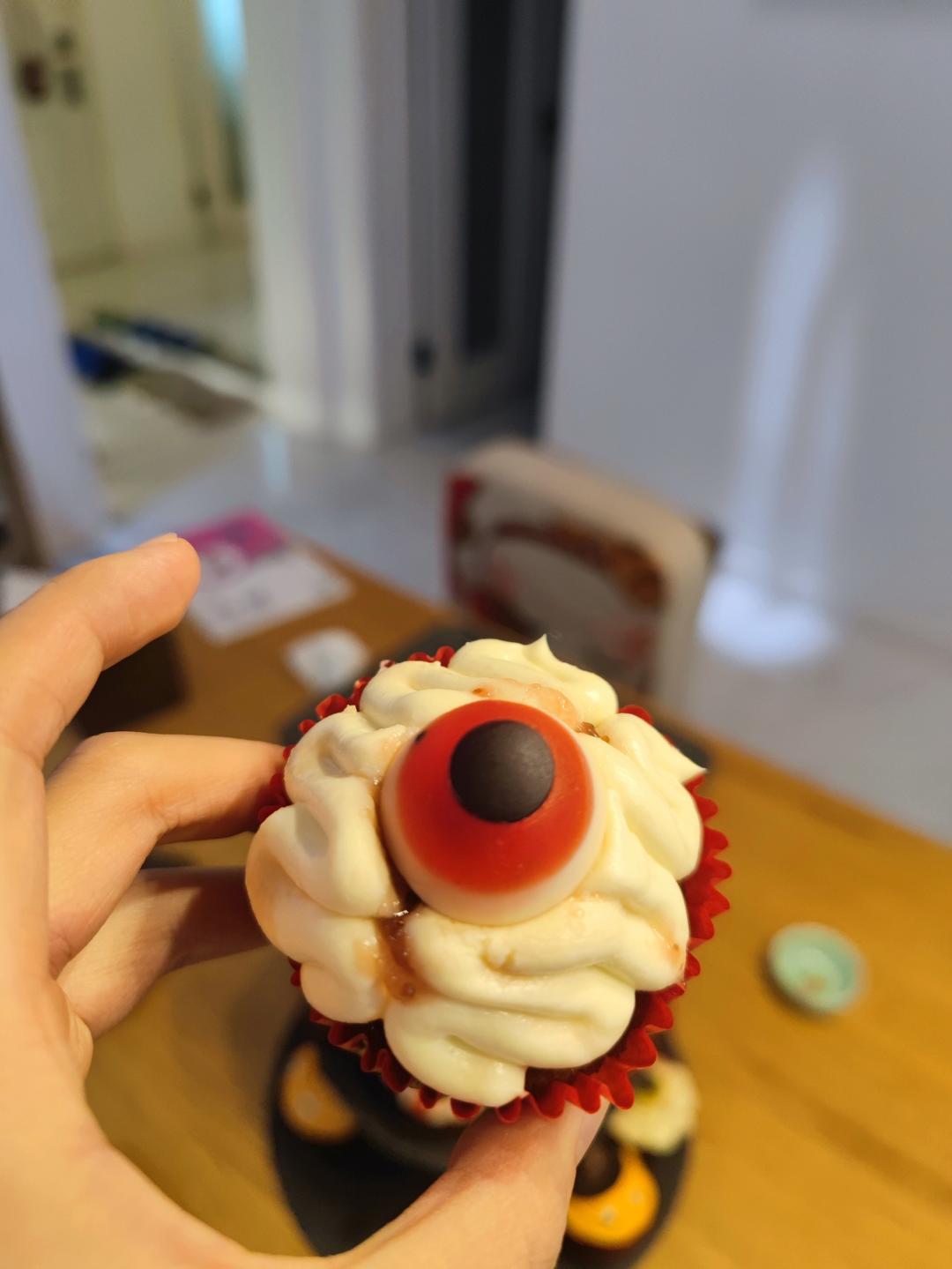 万圣节鬼怪蛋糕 超软巧克力马芬/阿猪烘焙视频：特别篇