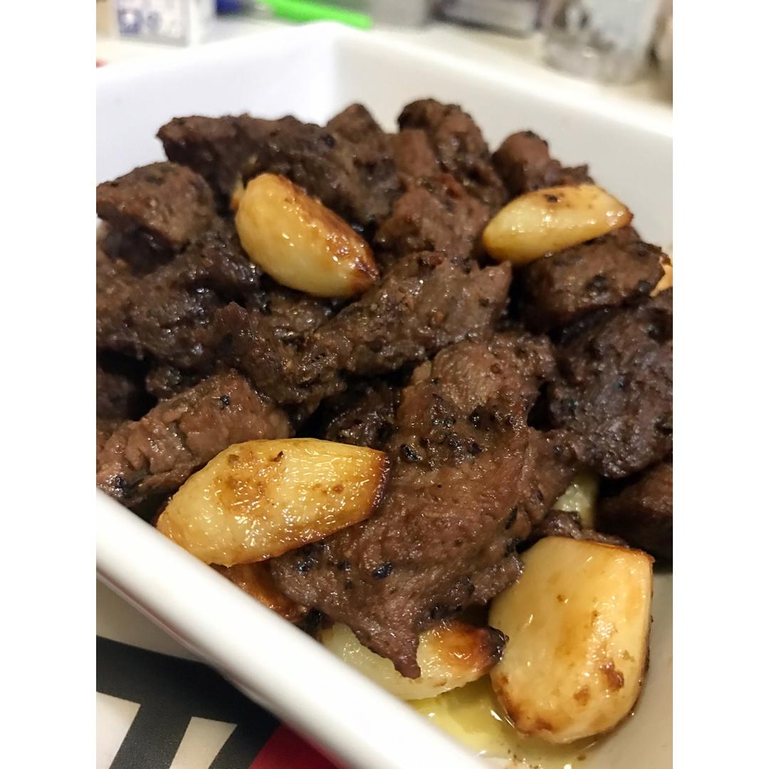 黑蒜子牛肉粒