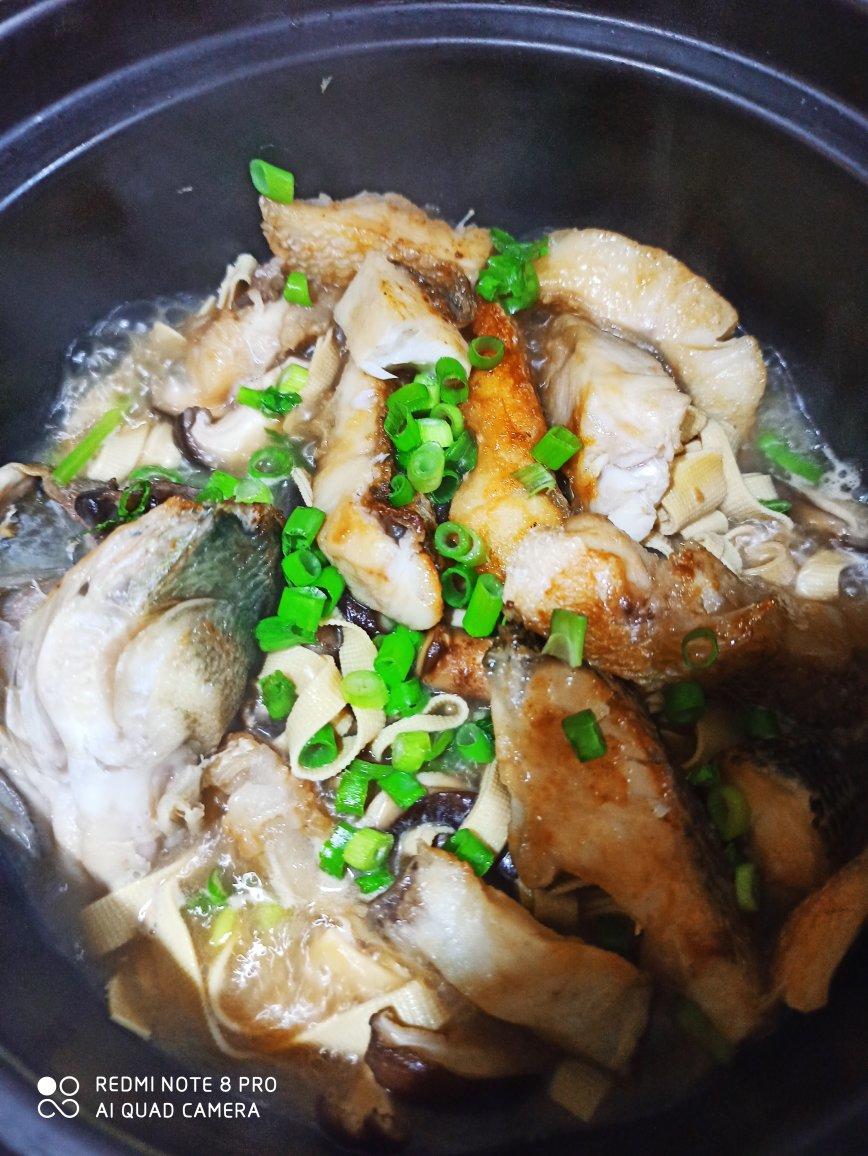 香焖草鱼腩
