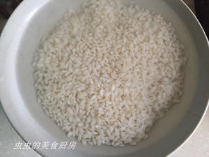 生炒腊味糯米饭的做法 步骤1