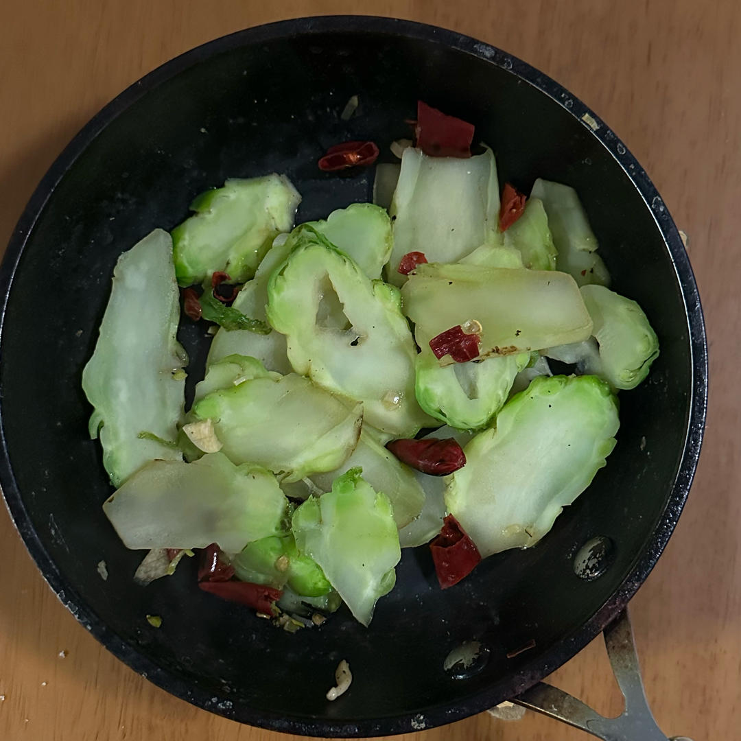 清炒儿菜（清香翠绿超好吃）