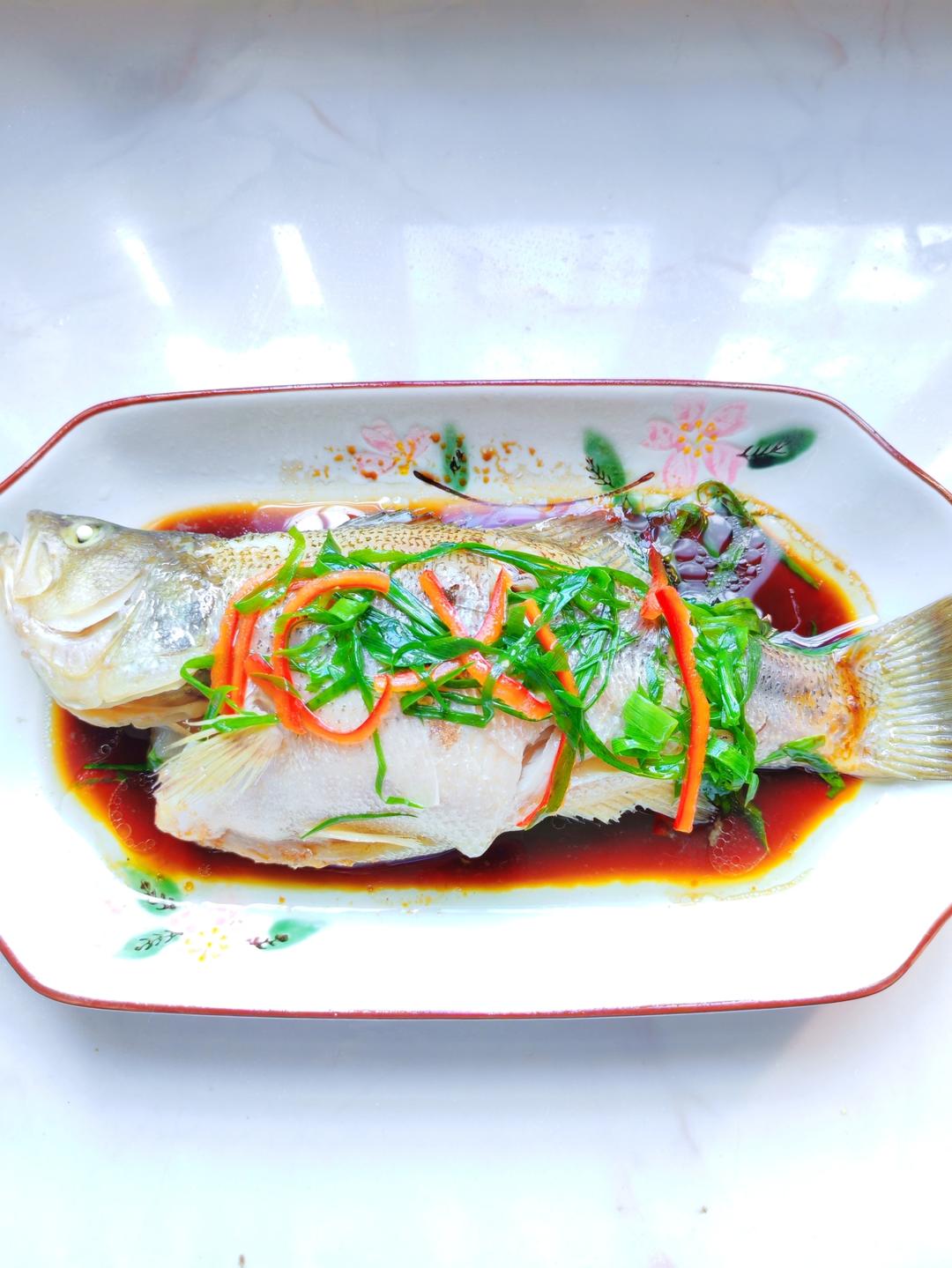 新手零失败的清蒸鲈鱼