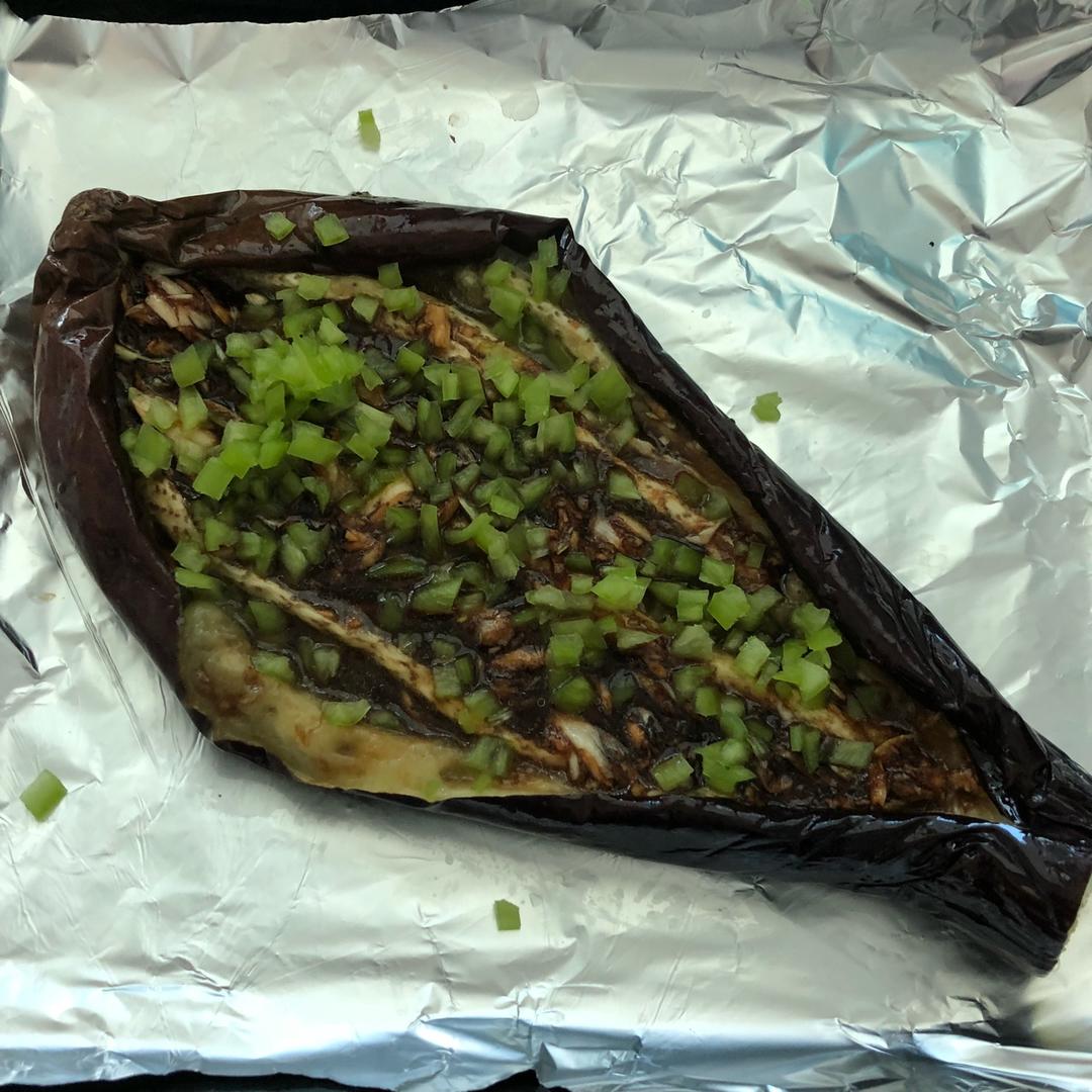 CC招牌菜销魂烤茄子，百吃不厌！