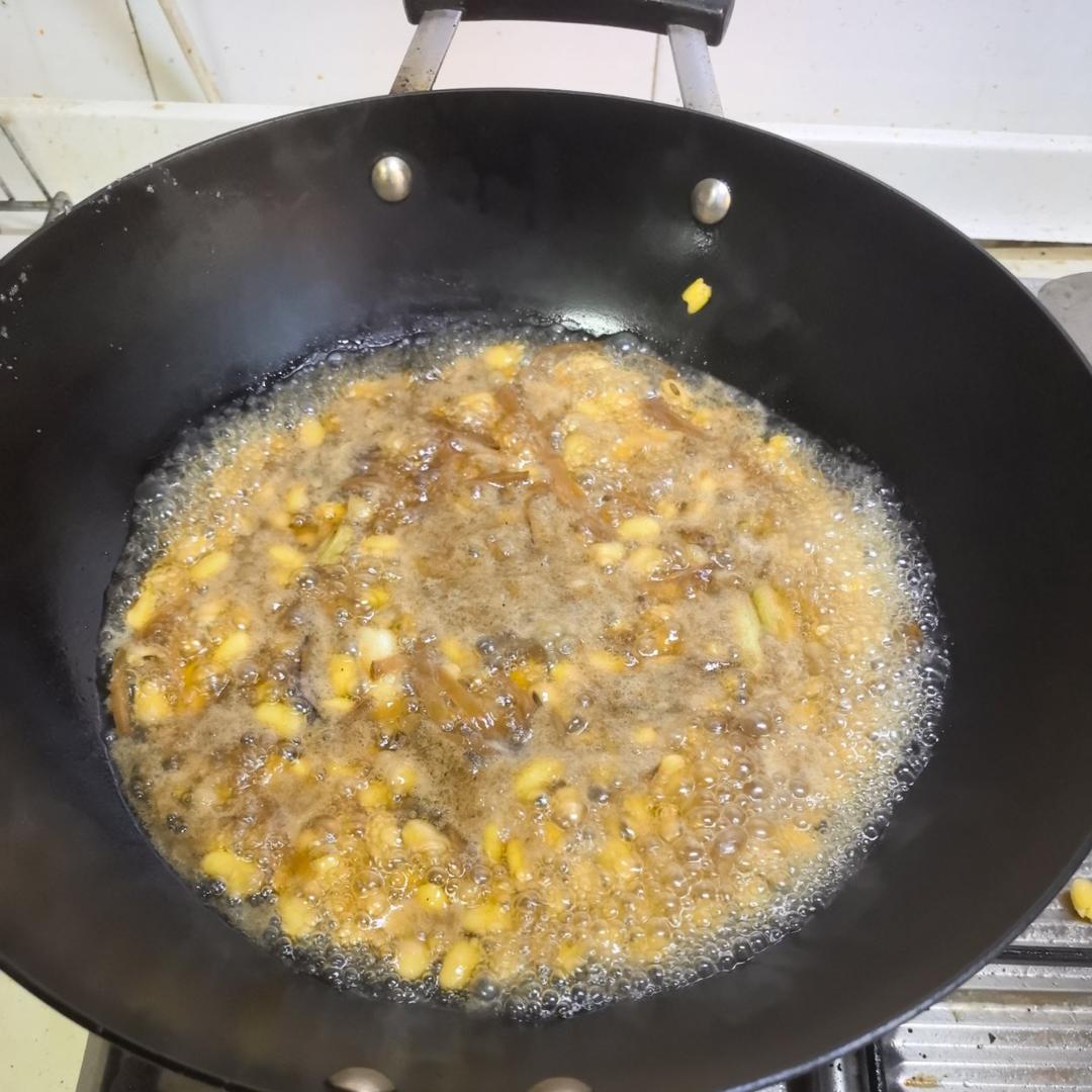 咸菜炒黄豆 超简单
