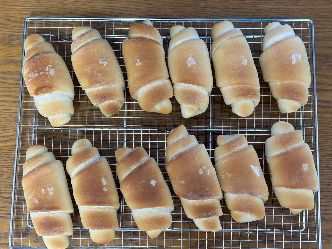 日式の盐可颂·盐面包..