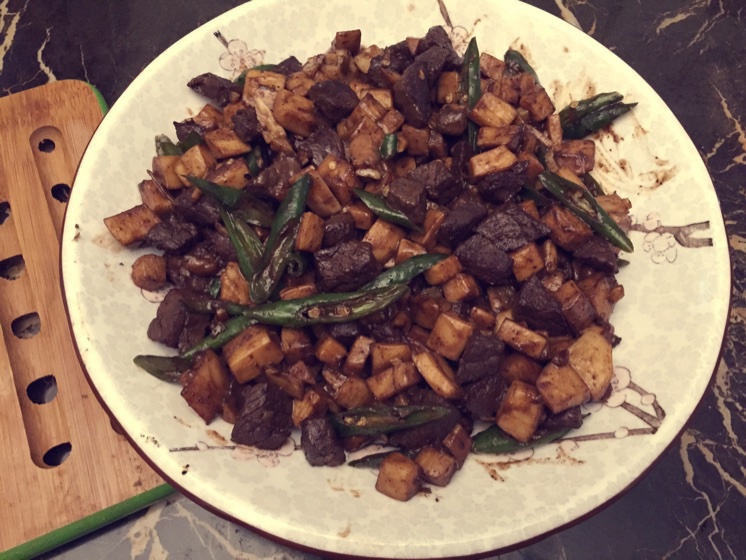 黑椒杏鲍菇牛肉粒